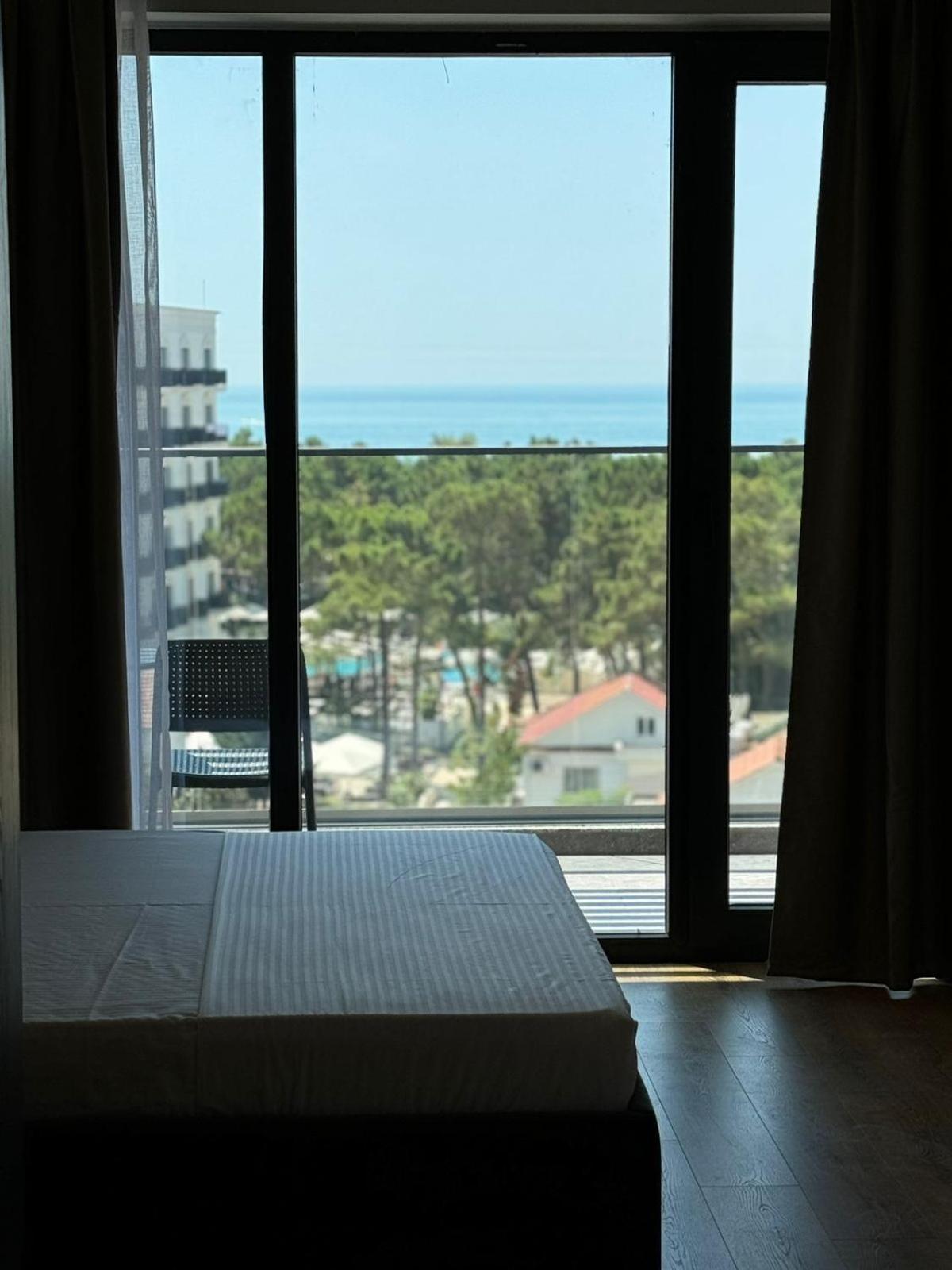Kraja Hotel Golem (Tirana)