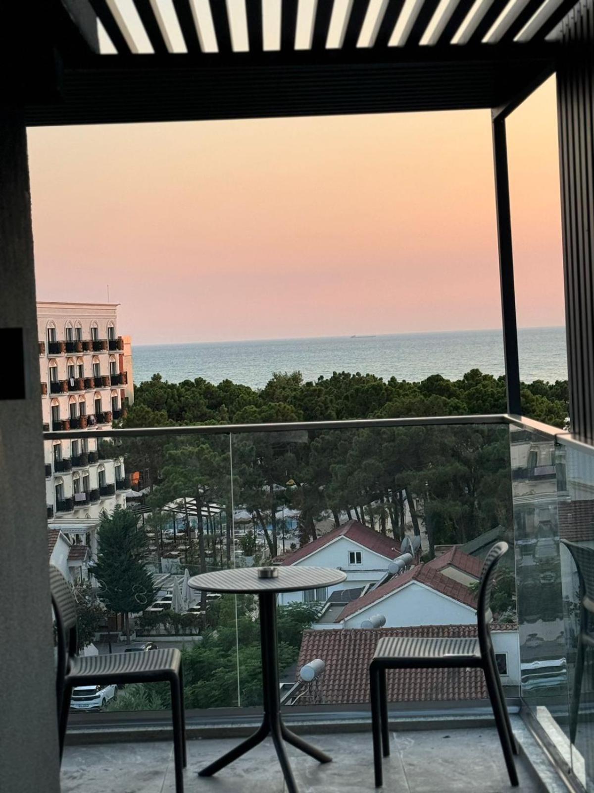 Hotel Kraja Golem (Tirana)
